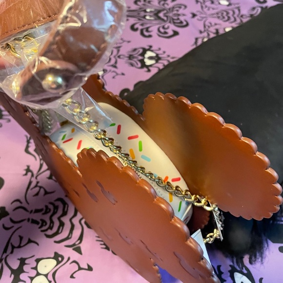 Loungefly Disney Mickey Ice Cream Bag - Picture 2 of 5